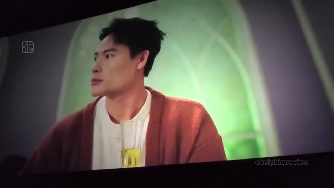 Tình Yêu, Món Nợ Và Những Lựa Chọn: Hành Trình Đầy Gió Bão Của Cô Gái Bánh Mì