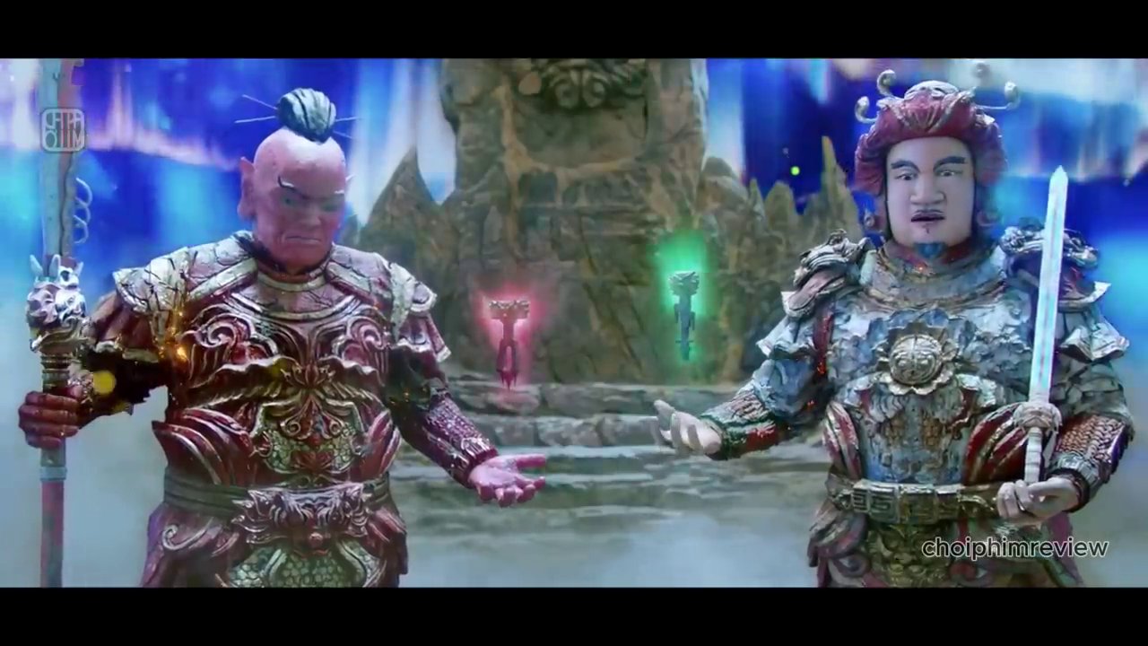 Khoảnh khắc Thành Hoàng hiện ra uy nghiêm trong ánh sáng rực rỡ, trả lời câu hỏi duy nhất của Tí.