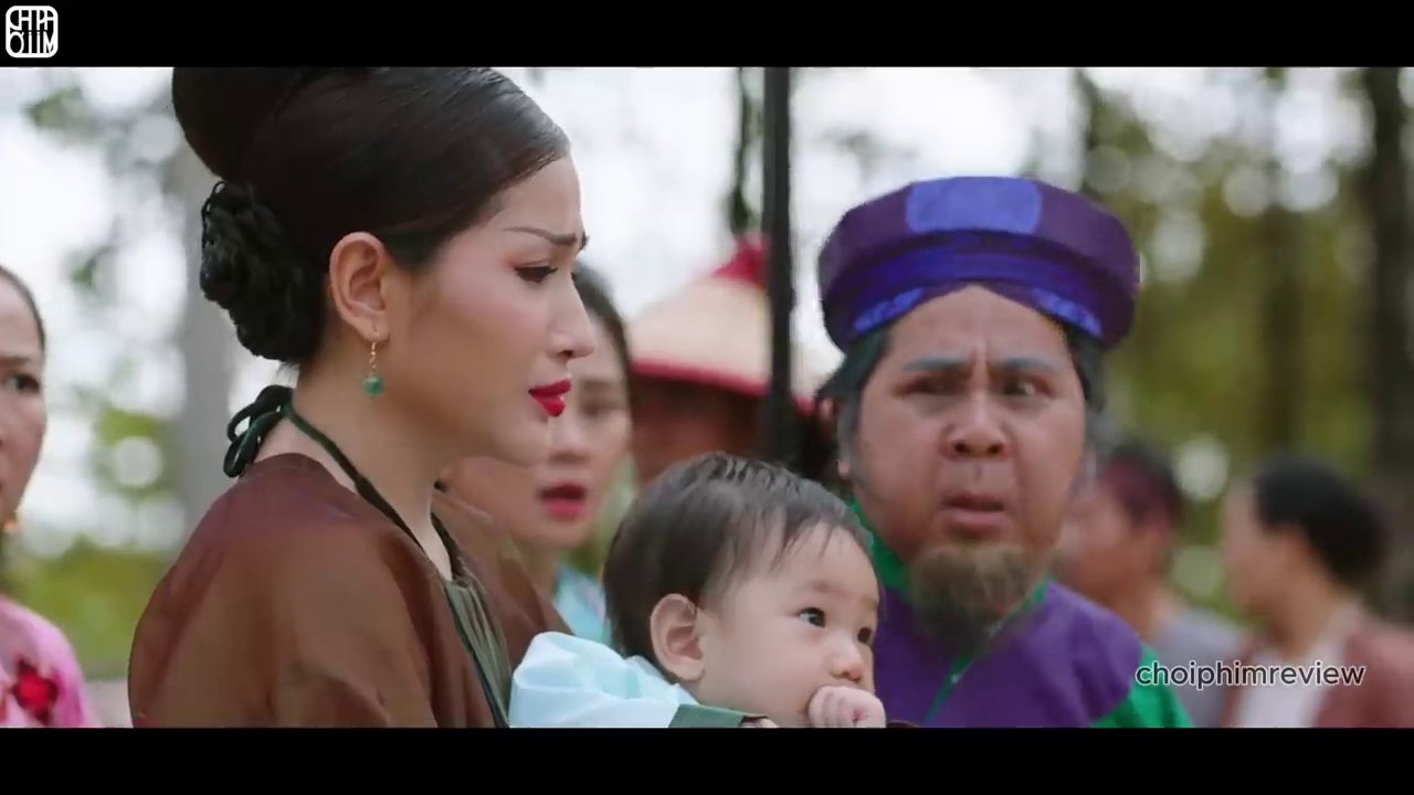 Cảnh Quyền và Điềm bị giam trong nhà lao, bộc lộ sự bất lực trước thế lực gian ác.