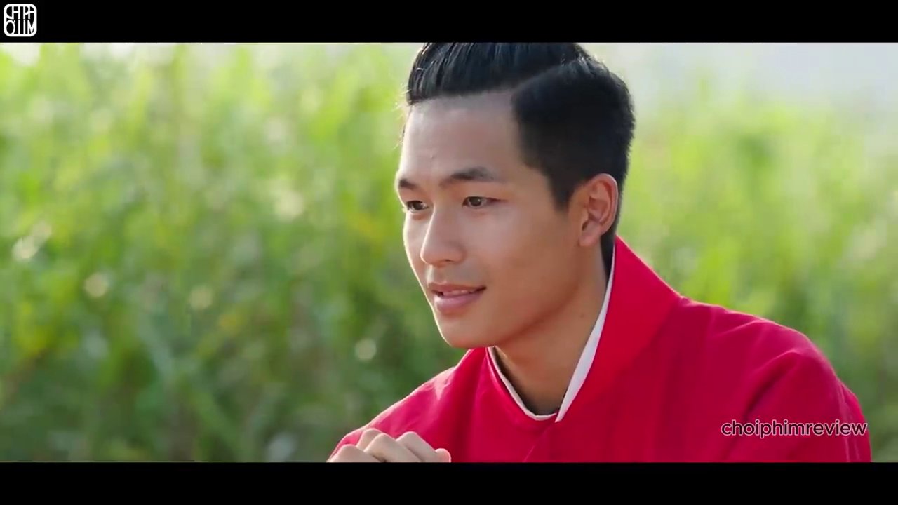 Cảnh Quyền và Điềm sum họp trong hạnh phúc, với cánh diều bay trên bầu trời tự do.