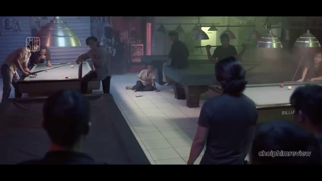 Khoảnh khắc Hùng xuất hiện kịp thời, mang đến tia hy vọng cho bộ ba trong cơn nguy khốn.