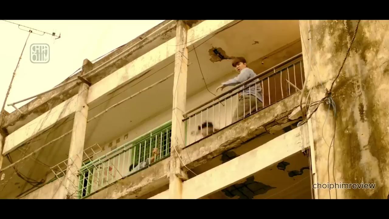 Ánh mắt đầy quyết tâm và cũng không kém phần lo lắng của bộ ba khi chính thức bước chân vào con đường giang hồ.